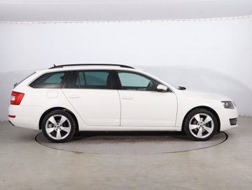 Skoda Octavia III Kombi 2.0 TDI CR DPF 150KM 2015 Skoda Octavia 2.0 TDI, DSG, Navi, Xenon, Bi-Xenon, zdjęcie 5