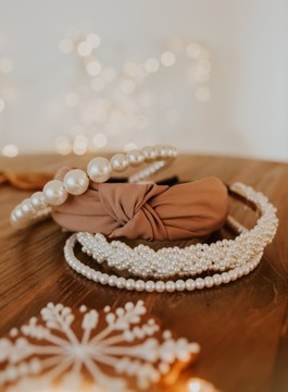 Opaska duże perły perełki diadem do włosów elegancka perłowa ozdobna ślubna