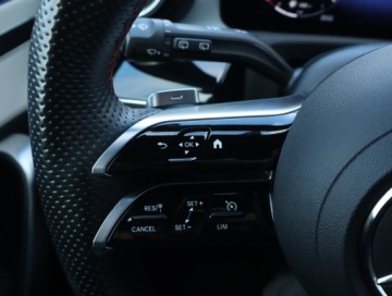 Mercedes Klasa A W177/V177 Hatchback Facelifting 1.3 200 163KM 2023 Mercedes A A 200, Salon Polska, Serwis ASO, zdjęcie 14