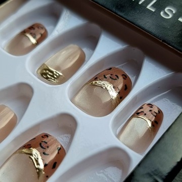 Paznokcie Sztuczne Tipsy Nude Perłowe Pearl Animal French Panterka Gold