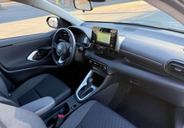Toyota 2023 Toyota Yaris 1.5i HYBRID Full led Navi Kamera 18.000 km 1.5 Benzyna, zdjęcie 8