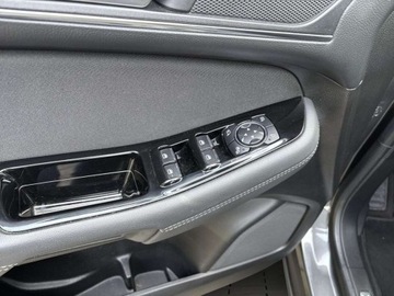 Ford S-Max II Van 2.0 EcoBlue 150KM 2019 Ford S-Max Titanium reflektory LED navi podgrzewane fotele kierownica, zdjęcie 9