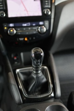 Nissan Qashqai II Crossover Facelifting 1.3DIG-T 140KM 2019 Nissan Qashqai 1.3 DIG-T N-Connecta 1.3 Benzyna 140KM, zdjęcie 19