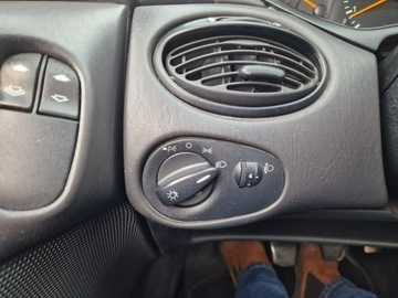 Ford Focus I Kombi 1.4 16V 75KM 2005 Ford Focus 1.4 Benzyna 60 KM, Alufelgi,, zdjęcie 11