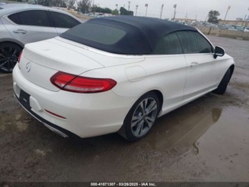 Mercedes Klasa C W206 2021 Mercedes-Benz Klasa C 300 Cabriolet 2021 2.0l 2.0 Benzyna 255KM, zdjęcie 5