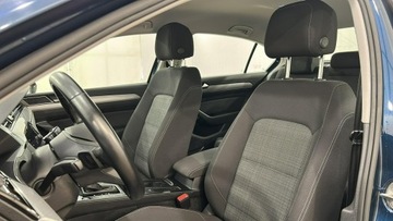 Volkswagen Passat B8 Limousine Facelifting 1.5 TSI EVO 150KM 2020 Volkswagen Passat 1.5 TSI EVO Bussines DSG sedan, zdjęcie 15