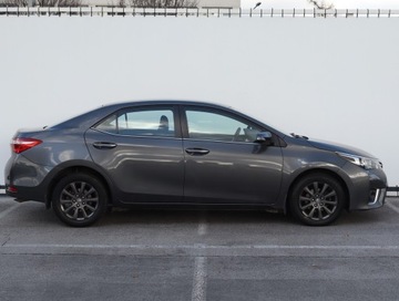 Toyota Corolla XI Sedan 1.6 Valvematic 132KM 2015 Toyota Corolla 1.6 Valvematic, Salon Polska, zdjęcie 5