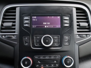 Renault Megane IV Hatchback 5d 1.6 SCe 114KM 2016 Renault Megane 1.6 SCe, Salon Polska, zdjęcie 16