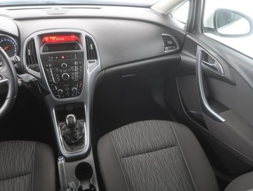 Opel Astra J Hatchback 5d 1.4 Twinport ECOTEC 100KM 2012 Opel Astra 1.4 16V, Klima, Tempomat, Parktronic, zdjęcie 7