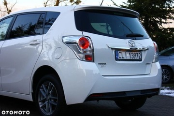 Toyota Verso Minivan Facelifting 1.6 D-4D 112KM 2015 Toyota Verso Toyota Verso 1.6 D-4D 7-Sitzer StartStop Skyview Edition 1.6, zdjęcie 8