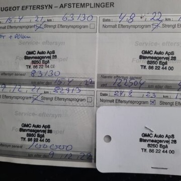 Peugeot 2008 I SUV Facelifting 1.2 PureTech 82KM 2018 Peugeot 2008 ALLURE rok 2018, benzyna, WYMIENIONY ROZRZĄD !!, zdjęcie 16