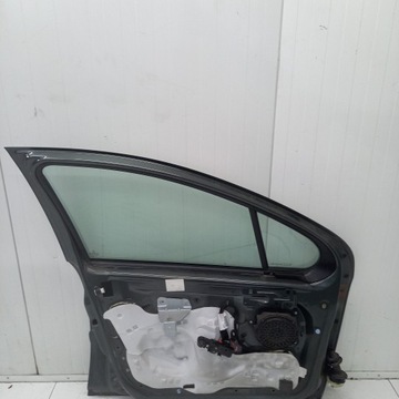 DVEŘE LEVÝ PŘEDNÍ PEUGEOT 207