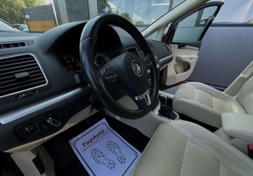 Volkswagen Sharan II Van 2.0 TDI CR BMT 177KM 2014 Volkswagen Sharan 2.0 TDI 177KM DSG 2x elektryczne drzwi panorama7 osobowy, zdjęcie 17
