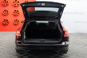 Volvo V60 II  2020 VOLVO V60 T6 AWD R-Design aut Combi 2.0 255KM 2020, zdjęcie 26