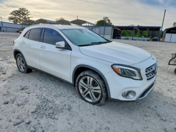 Mercedes GLA II 2020 Mercedes-Benz GLA 250 2020 2.0 Benzyna 208KM, zdjęcie 4