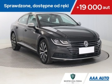 Volkswagen Arteon Fastback 2.0 TDI 150KM 2018 VW Arteon 2.0 TDI, Salon Polska, Automat, Skóra
