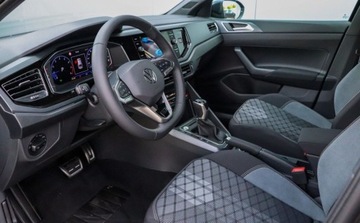 Volkswagen Taigo 1.5 TSI 150KM 2025 Volkswagen Taigo RLine Plus, Pakiet Style, Comfort, od reki 1.5 Benzyna, zdjęcie 8