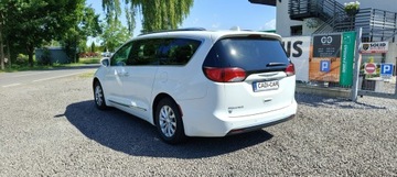 Chrysler Pacifica II 3.6 V6 291KM 2018 Chrysler Pacifica Super stan, 7-osobowa., zdjęcie 5