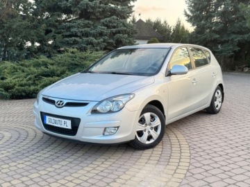 Hyundai i30 I Hatchback 1.4 109KM 2010 Hyundai i30 1.4 109KM Klima 4szyby 1- reka Sprawdz 1.4 Benzyna 109KM