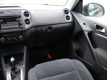 Volkswagen Tiguan I SUV Facelifting 2.0 TSI 180KM 2011 VW Tiguan 2.0 TSI, 4X4, DSG, Klima, Klimatronic, zdjęcie 7