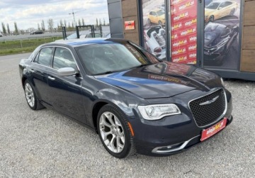 Chrysler 300C II Sedan Facelifting 3.6 V6 286KM 2017 Chrysler 300C 300C 3.6 LPG 285 KM 2017r Warszawa 3.6 BenzynaLPG 285KM, zdjęcie 4