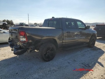 Dodge Ram V 2024 Dodge RAM 2024 5.7L V8 Lone Star 4x4 Crew Cab 57 Box 5.7 Benzyna 395KM, zdjęcie 2