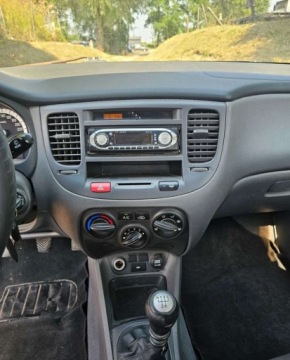 Kia Rio II Sedan 1.6 i 16V 112KM 2005 Kia Rio Kia Rio 1.6 Sport 1.6 Benzyna 112KM, zdjęcie 14