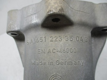 W204 W212 2.2 CDI PRAVÁ UCHYCENÍ MOTORU A6512233504