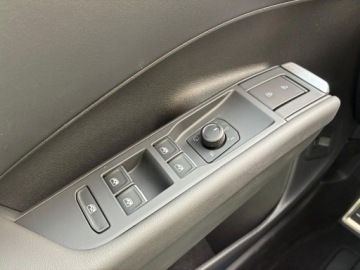 Volkswagen T-Roc I SUV Facelifting 1.5 TSI ACT 150KM 2026 Volkswagen T-Roc R-Line 1.5 eTSI 150 KM DSG, zdjęcie 20