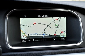 Volvo V40 II Hatchback 2.0 D2 DRIVE-E 120KM 2015 Volvo V40 R-Design Xenon Ledy Digital Alcantara, zdjęcie 32