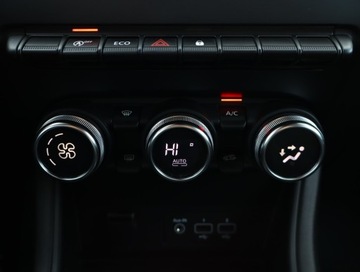 Renault Captur II Crossover 1.0 TCe 90KM 2021 Renault Captur 1.0 TCe, Salon Polska, GAZ, Klima, zdjęcie 11