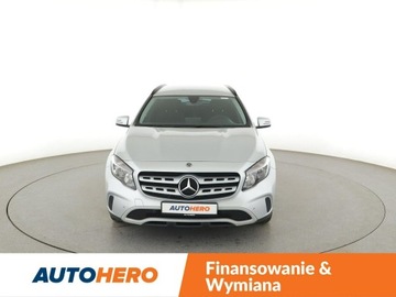 Mercedes GLA I Off-Roader Facelifting 1.6 180 122KM 2019 Mercedes GLA 180 navi klima grzane fotele czujniki, zdjęcie 10