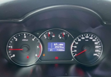 Kia Carens IV Minivan 1.7 VGT CRDI 136KM 2013 Kia Carens 1.7D 136KM 7Msc.Klimatr.Kamera2xPDC AluZima Ledy Grzane Fakt.Gw, zdjęcie 32