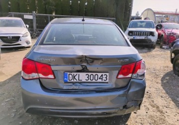 Chevrolet Cruze Sedan 1.8 16V DOHC 141KM 2013 Chevrolet Cruze 2013r, 1.8 Benzyna LPG. Lekko uszkodzony prawy tyl. Jezdz, zdjęcie 17