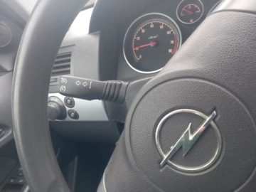 Opel Astra H Kombi 1.6 ECOTEC 115KM 2006 Opel Astra OPEL ASTRA H 1600 benzyna super stan 1.6 Benzyna 115KM, zdjęcie 16