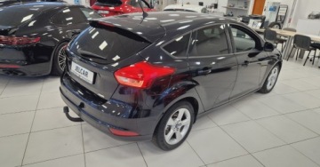Ford Focus III Sedan Facelifting 1.0 EcoBoost 125KM 2015 Ford Focus 1.0 Ecoboost 125KM Salon PL LEDY Benzyna 125KM, zdjęcie 6
