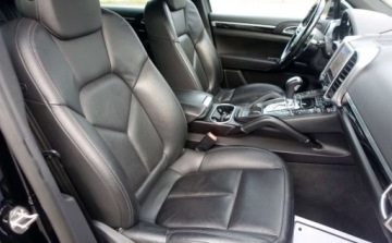Porsche Cayenne II SUV Facelifting 3.6 300KM 2017 Porsche Cayenne 3.6 V6 300KM LIFT 4x4 Automat Bogate wyposazenie Stan BDB, zdjęcie 13