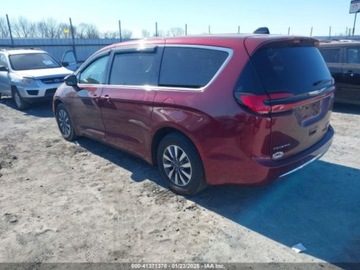 Chrysler Pacifica II 2023 Chrysler Pacifica Touring L 2023 3.6l 3.6 Hybryda 287KM, zdjęcie 4