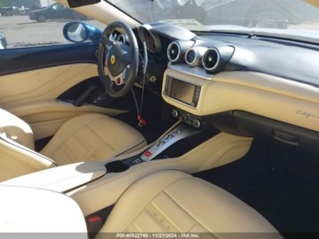 Ferrari California 2017 Ferrari California T 2017 3.9l 3.9 Benzyna 553KM, zdjęcie 7