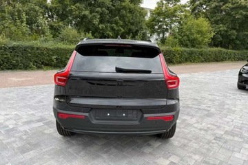 Volvo XC40 Crossover Facelifting 2.0 B3 163KM 2025 Volvo XC 40 VOLVO XC40 Core B3 Mild Hybrid, Dowolna konfiguracja, Polski S, zdjęcie 2