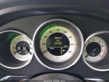 Mercedes CLS W218 2012 Mercedes-Benz CLS 550, 2012r., 4.6L 4.6 Benzyna 402KM, zdjęcie 10