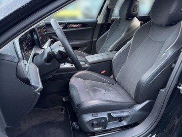 Volkswagen Passat B8 Variant Facelifting 2.0 TDI SCR 150KM 2025 Volkswagen Passat Variant Elegance Matrix ACC Digital Cockpit Hak FV23, zdjęcie 10