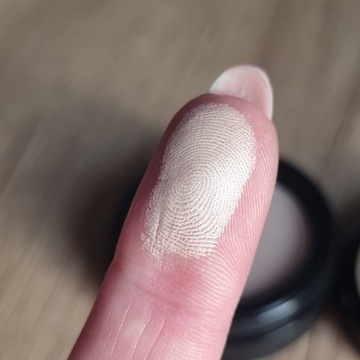 ЖЕМЧУЖНЫЕ ТЕНИ ДЛЯ ВЕК СВЕТЛЫЕ ОДИНОЧНЫЕ БЕЖЕВЫЕ ДЛЯ МАКИЯЖА ГЛАЗ № 54