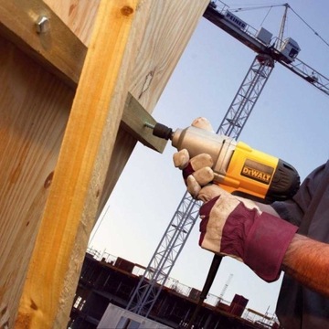 Сетевой ударный гайковерт 3/4 250Нм 710Вт, DeWALT DW294