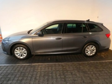 Skoda Octavia IV Kombi 2.0 TDI 150KM 2026 SKODA Octavia Edition 130 Essence 2.0 TDI DSG 150KM 2026, zdjęcie 2