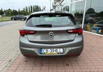Opel Astra K Hatchback Facelifting 1.2 Turbo 110KM 2019 Opel Astra niski przebieg, serwisowany 1.2 Benzyna 110KM, zdjęcie 3