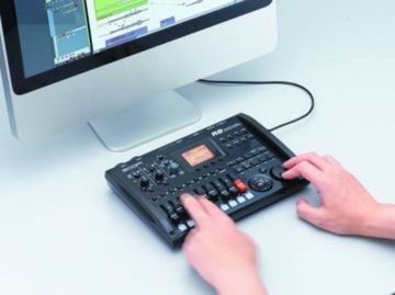 Многодорожечный рекордер Zoom R8