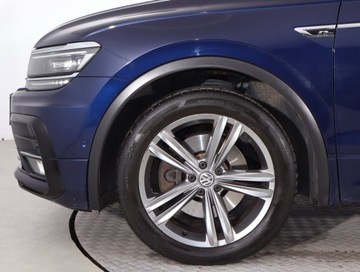 Volkswagen Tiguan II SUV 2.0 TSI 180KM 2018 VW Tiguan 2.0 TSI, Salon Polska, 4X4, DSG, Navi, zdjęcie 14