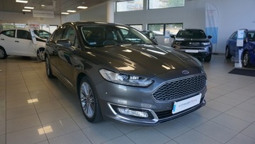 Ford Mondeo V Sedan 2.0 TDCi Twin-Turbo 210KM 2018 Ford Mondeo Vignale 2.0 TDCi Bi-Turbo PowerShift, zdjęcie 5