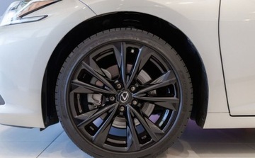 Lexus ES VII (XV70) Sedan Facelifting 300h 218KM 2023 Lexus ES 300h F Sport Dign 2.5 Hybryda 218KM, zdjęcie 17